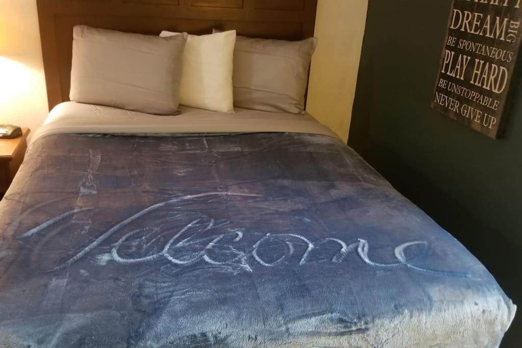 Hotel 2 Queen Beds Hotel Room 237 Booking Stillwater Eksteriør bilde